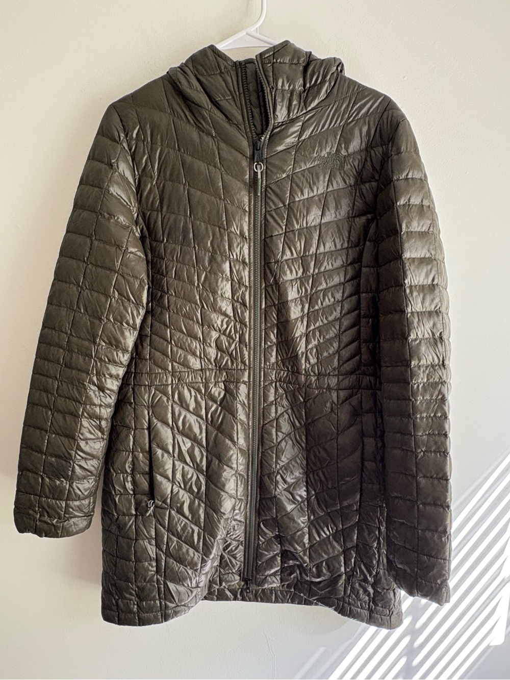 The North Face Dark Olive Green ThermoBall Hooded Parka, Size L
